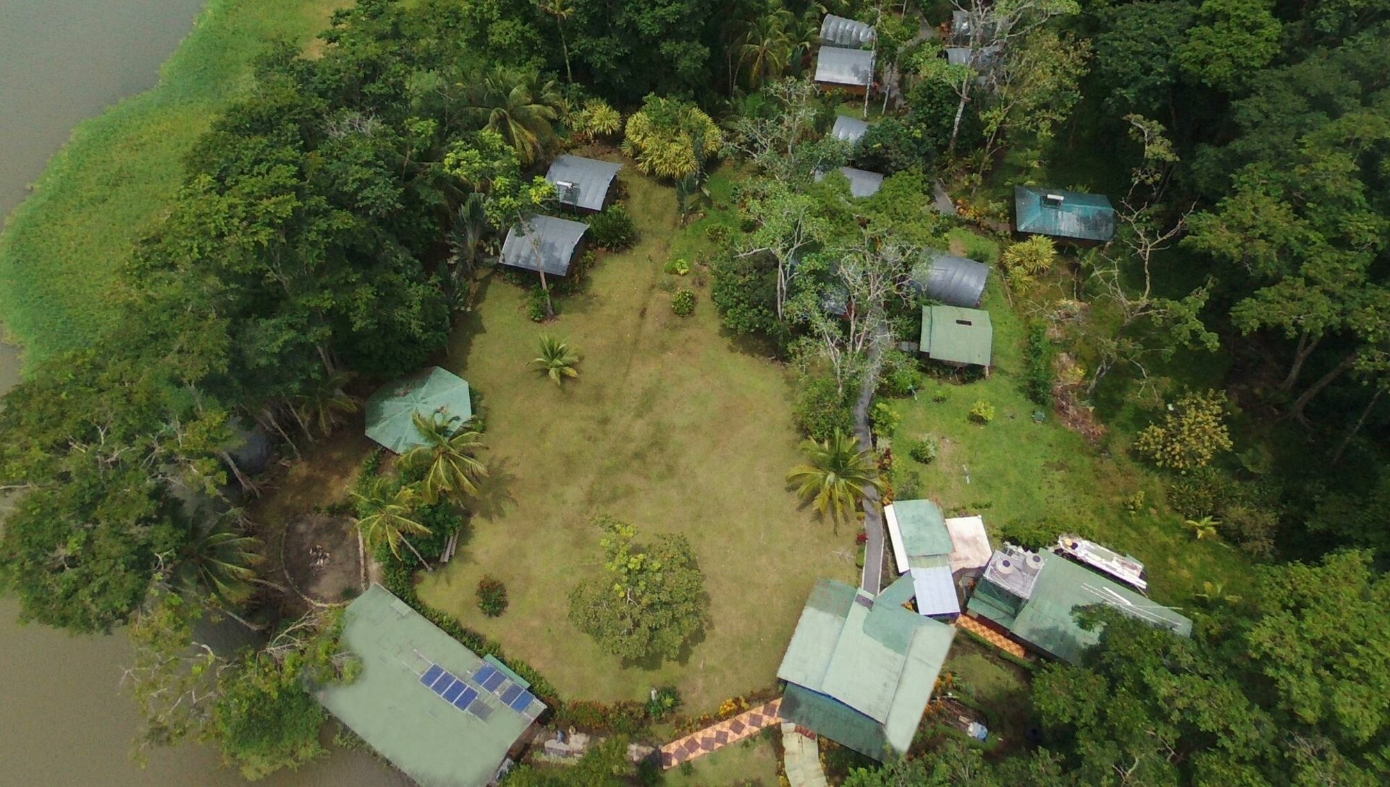 Lirio Lodge Barra de Pacuare Exteriér fotografie